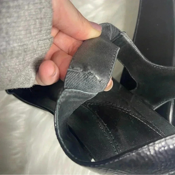 Dansko Women's Antoinette Black Patent Leather Wedge Sandals Size 41 10.5 or 11 - Picture 3 of 10